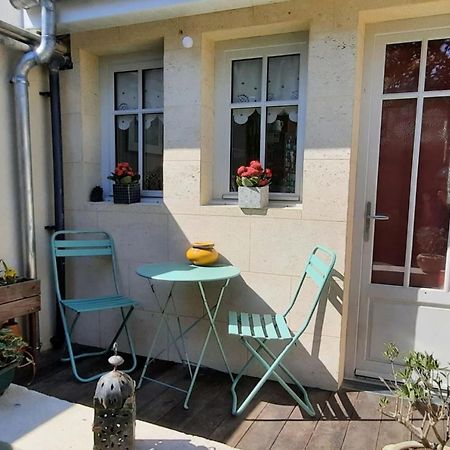 Furnished Apartment Near Palais De La Justice With 2 Bedrooms & A Garden ボルドー エクステリア 写真