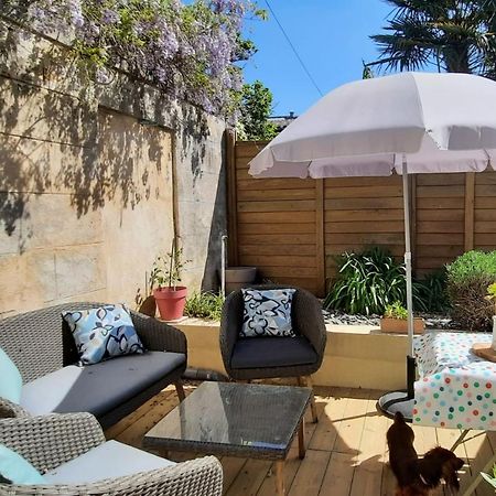 Furnished Apartment Near Palais De La Justice With 2 Bedrooms & A Garden ボルドー エクステリア 写真